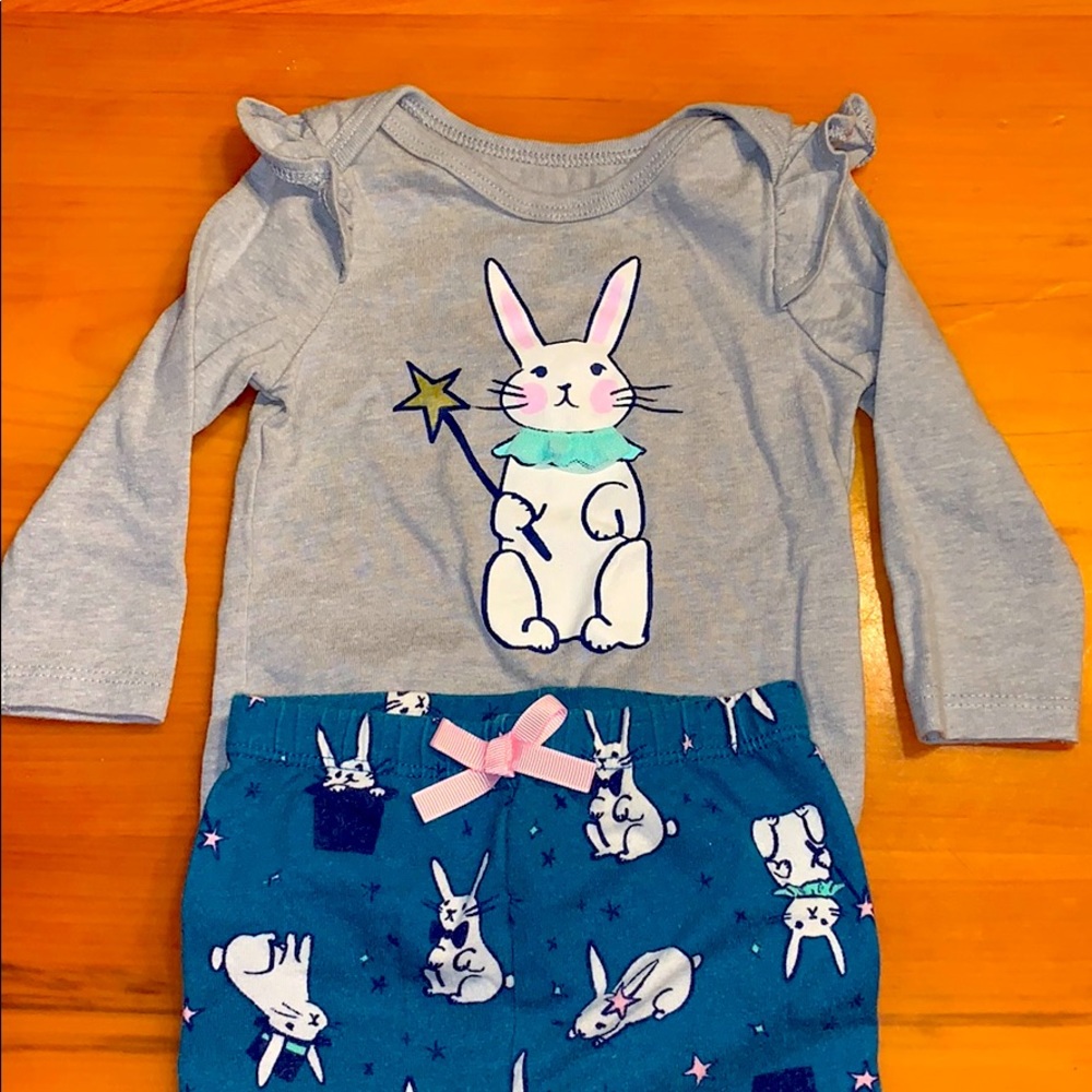 🐰 Bunny 2-pc Outfit 🐰 6-9 month 🐰 Cat & Jack